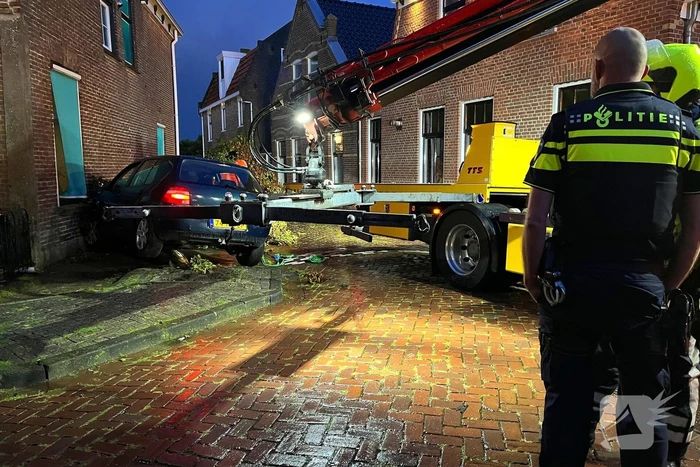 Auto ramt woning