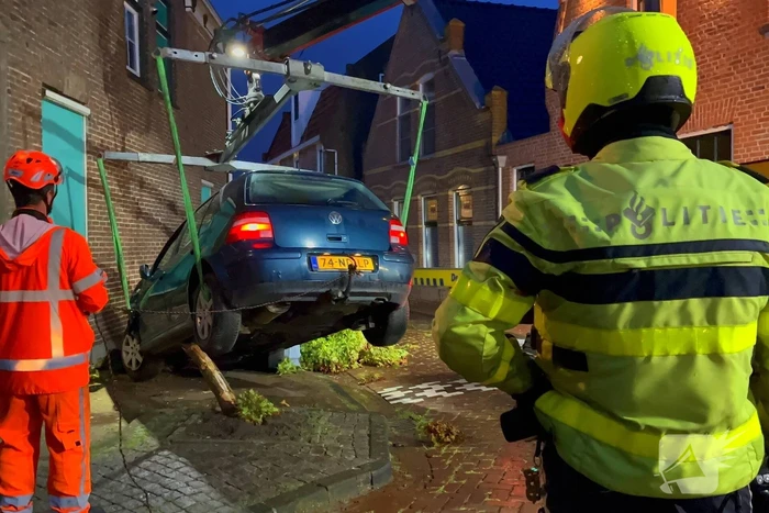 Auto ramt woning