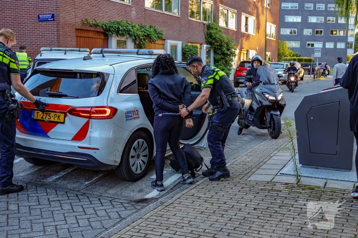 Politie grijpt in bij jongerenruzie