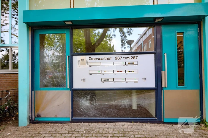 explosie zeevaarthof amsterdam