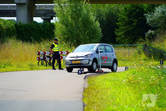 Fietser dodelijk aangereden door auto