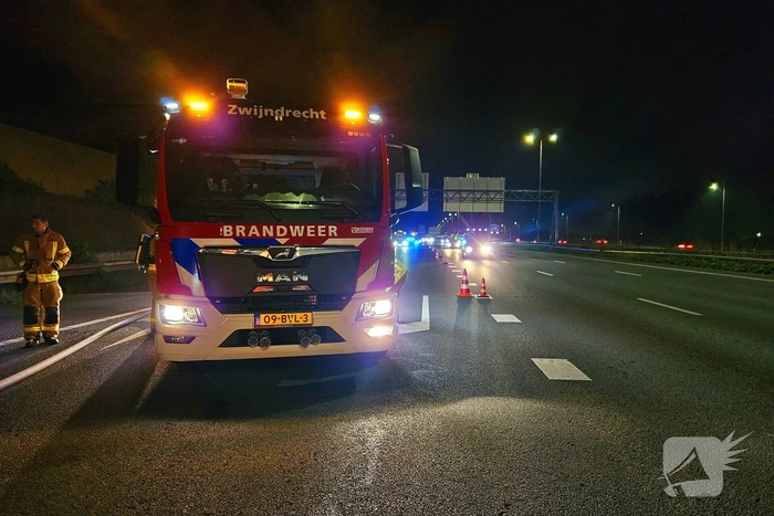 Felle brand in bakwagen op snelweg
