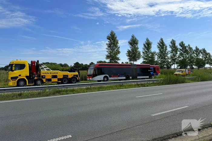 Stadsbus komt stil te liggen door lege accu