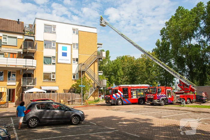 Woningbrand met grote schade na uitslaande brand