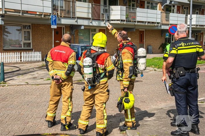 Woningbrand met grote schade na uitslaande brand