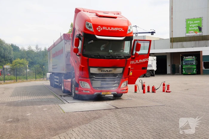 Brand in vrachtwagen snel aangepakt