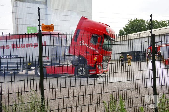 Brand in vrachtwagen snel aangepakt