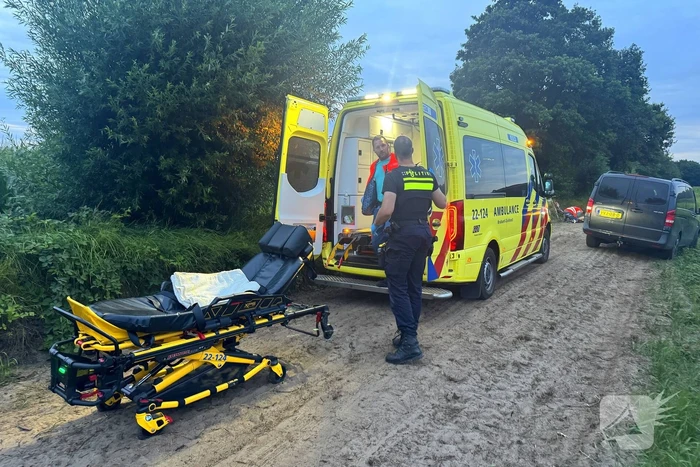 Jongeman gewond bij ongeval met crossmotor
