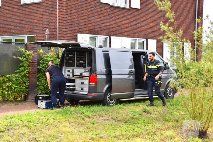 Vrouw gevonden onder verdachte omstandigheden