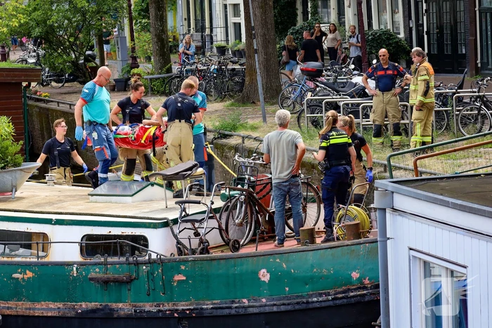 Drenkeling snel uit water gehaald en met spoed naar ziekenhuis