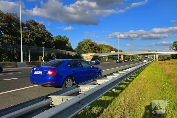 Gevluchte bestuurder na botsing op snelweg door politiehelikopter gevonden