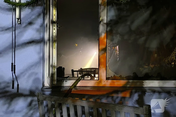 Veel rookontwikkeling bij woningbrand