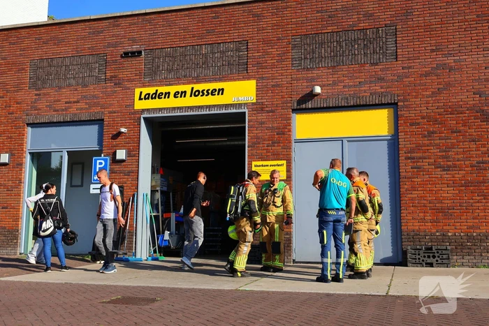 Koolstofdioxidelekkage leidt tot sluiting supermarkt
