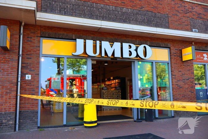 Koolstofdioxidelekkage leidt tot sluiting supermarkt