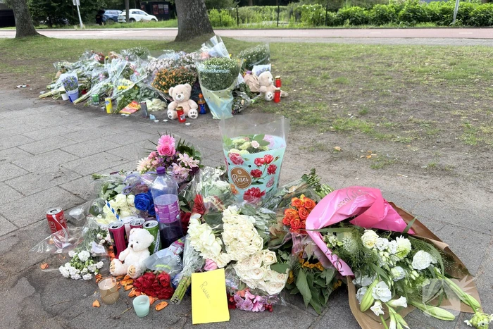 Bloemenzee voor omgekomen tiener