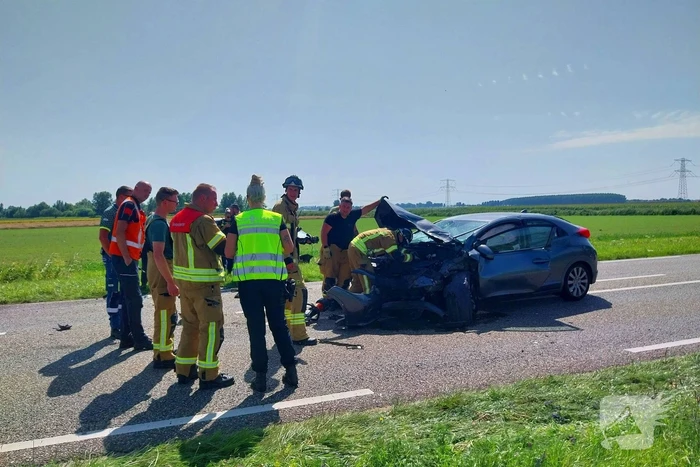 Traumahelikopter ingezet bij verkeersongeval