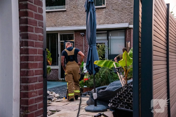 Brand in compostbak snel onder controle