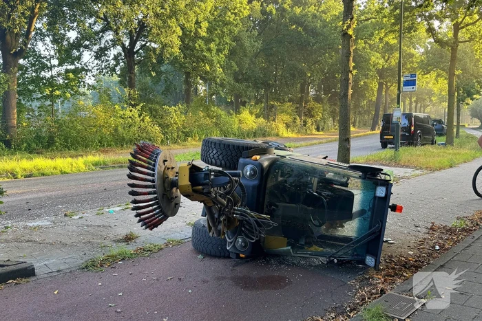 Botsing tussen maaier en bestelbus leidt tot ongeval