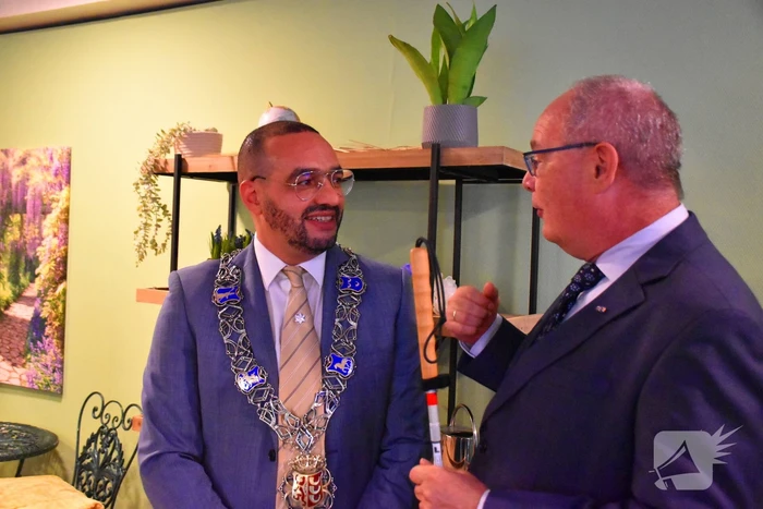 Jaarlijkse herdenking trekt honderden bezoekers