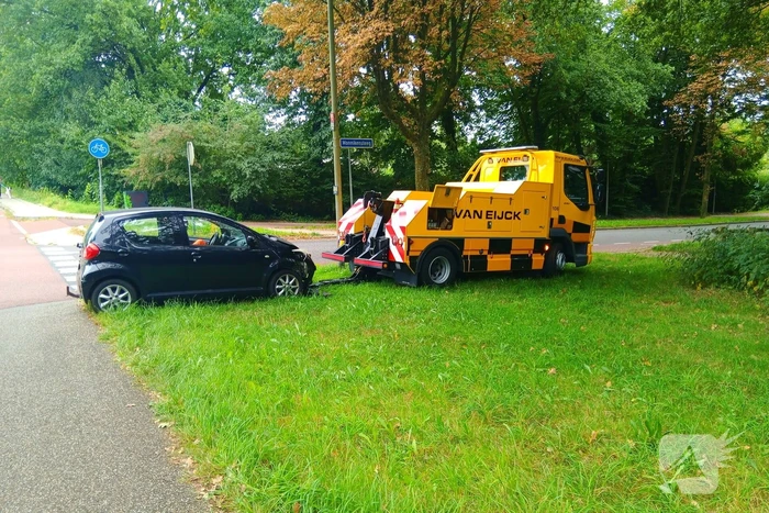 Ongeval tussen twee personenauto's door voorrangsfout