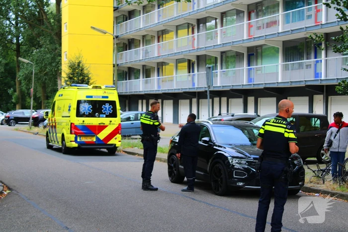 Fietser ten val bij botsing met auto