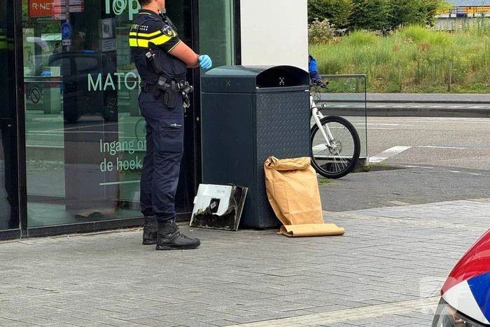 Man sticht brand in stadskantoor