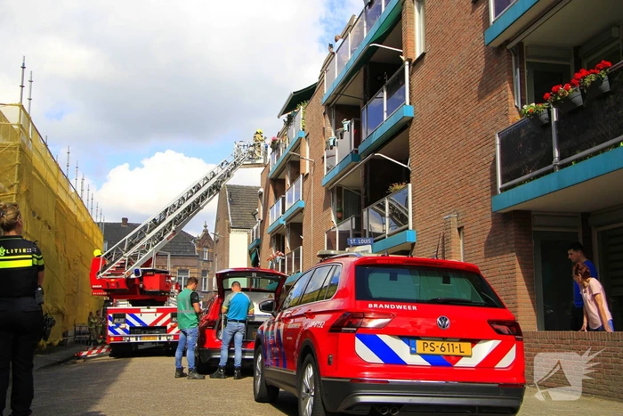 Bewoners geëvacueerd na brand