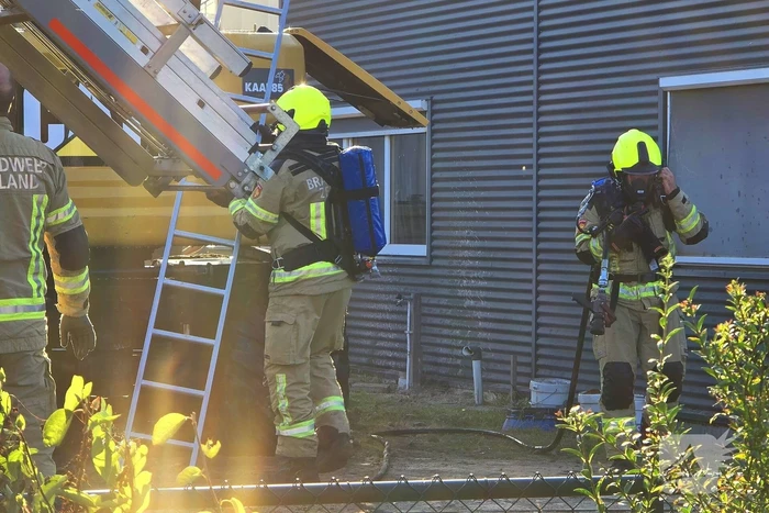Brand in landbouwvoertuig snel geblust