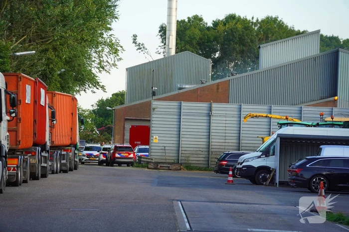 Meerdere brandweer eenheden ingezet bij brand grasdrogerij