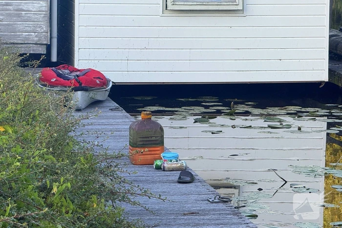Man komt in aanraking met onbekende chemische stof na vondst vat