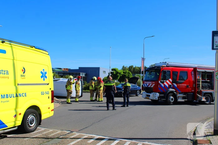 Aanrijding met bestelbus op zijkant
