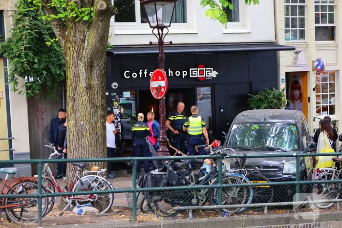 Steekincident leidt tot gewonde en grote politiemacht