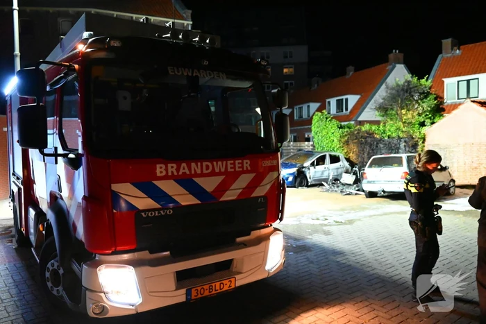Auto's in vlammen op