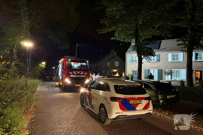 Brand in caravan leidt tot schade aan voertuigen