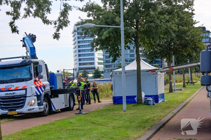 Overleden persoon bij waterincident