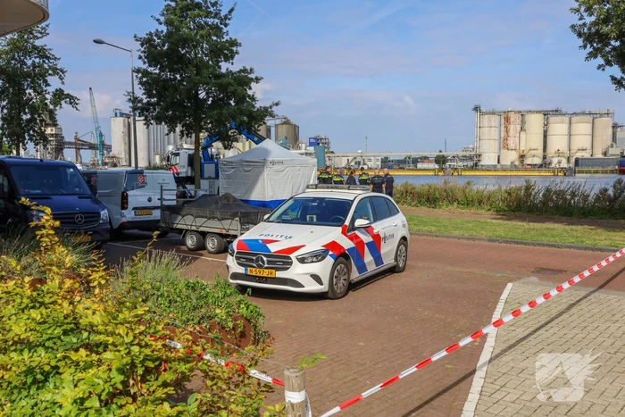 Overleden persoon bij waterincident