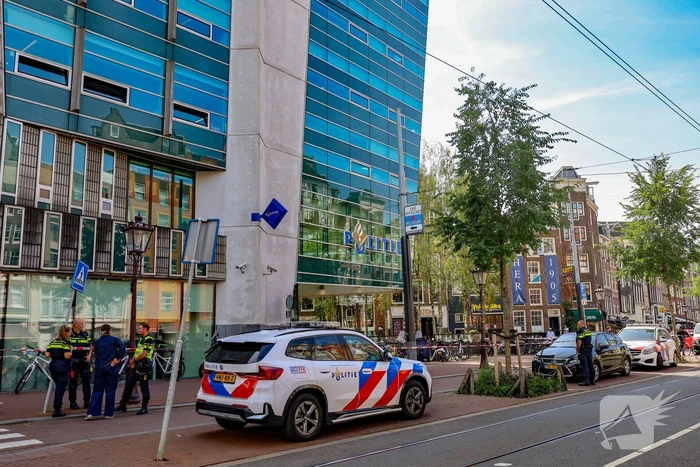 Verdacht pakketje ontdekt voor politiebureau