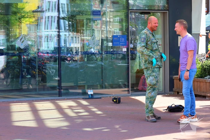 Verdacht pakketje ontdekt voor politiebureau