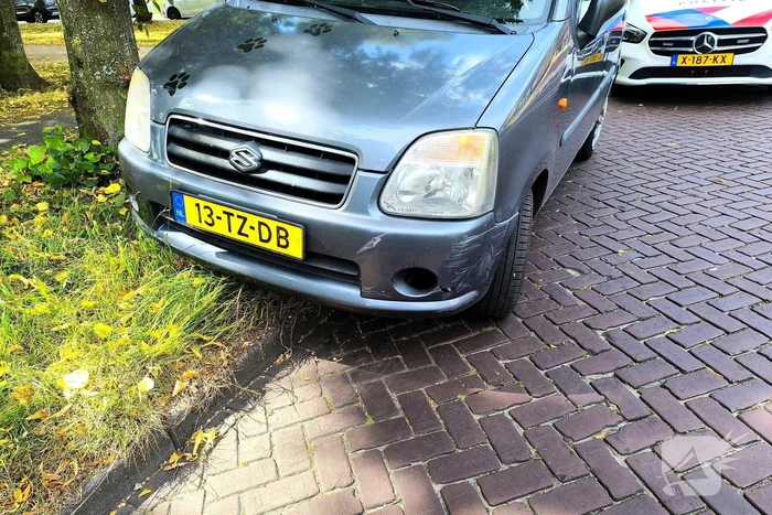 Botsing met auto breekt fietsvork