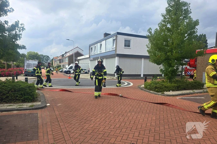 Hoogwerker ingezet bij brand