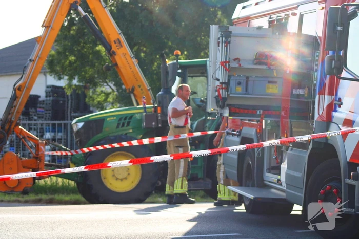 Weg afgesloten na ongeval met gevaarlijke stoffen