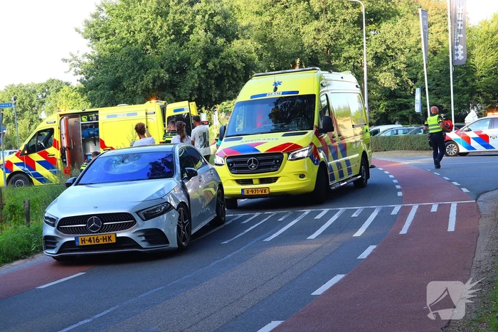Ernstig ongeval met scooter en auto