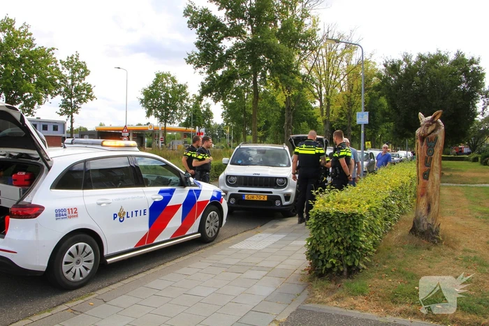 Fietser lichtgewond na aanrijding met auto