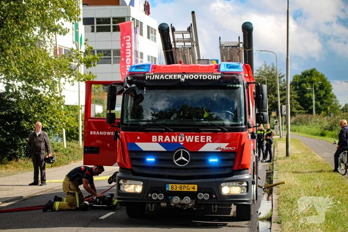 Brand in touringcar leidt tot snelle inzet