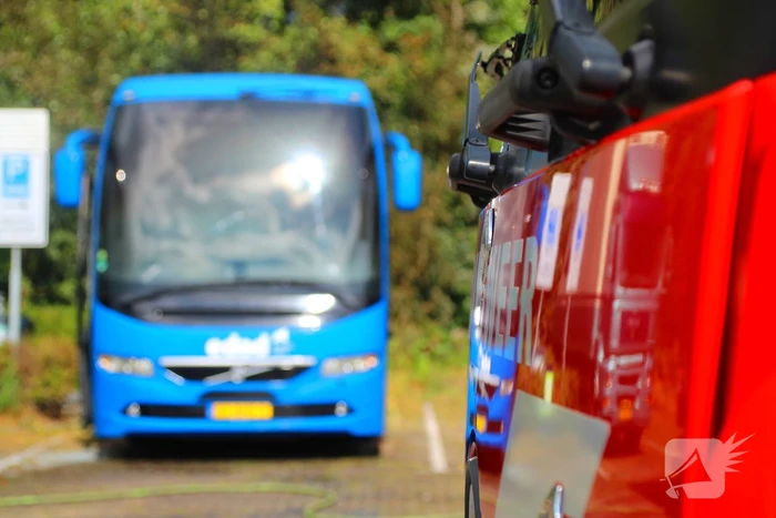 Brand in touringcar leidt tot snelle inzet