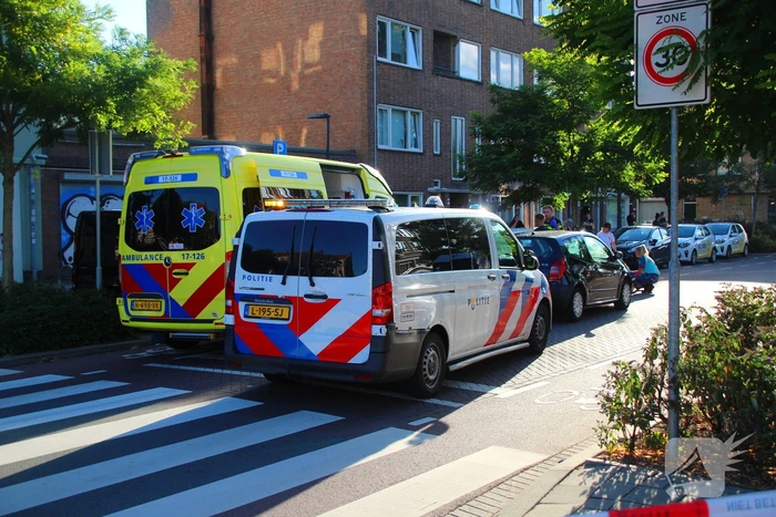 Auto met gebarsten voorruit