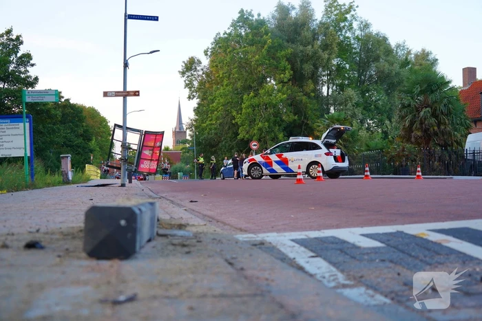 Automobilist rijdt door na crash