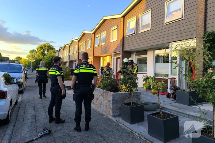 Brandweer ventileert woning na aanbranden broodjes