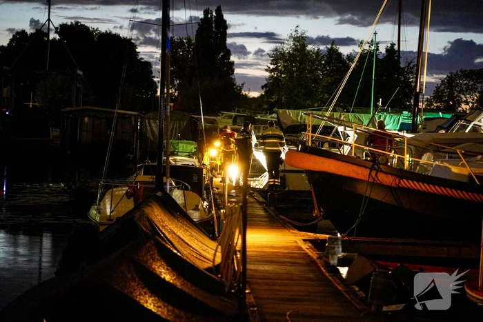 Reddingsactie na ongeluk op boot