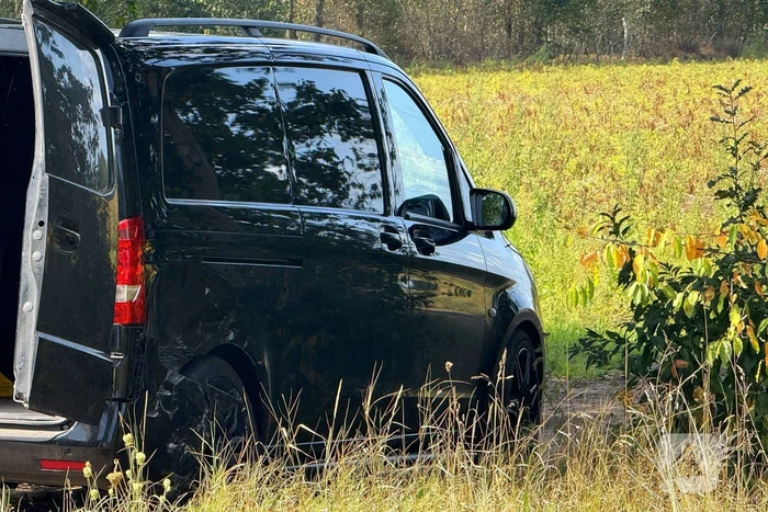 Botsing tussen auto's leidt tot gewonden en verkeershinder